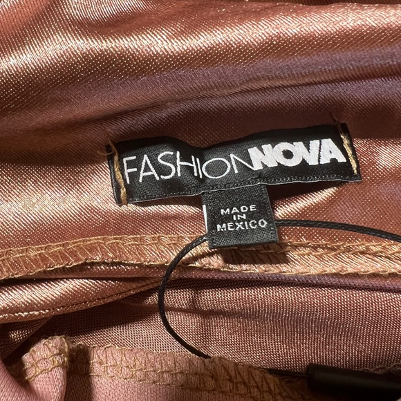 Fashion Nova Elegant Copper Satin Slip Dress with Side Slit Size 1X NEW - Picture 3 of 14